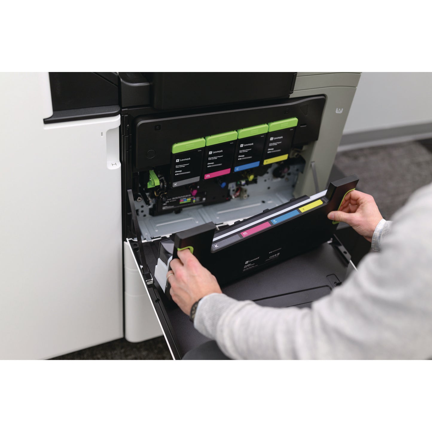 77L0W00 Waste Toner Bottle, 120,000 Page-Yield