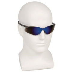 https://content.oppictures.com/Master_Images/Master_Variants/Variant_240/15017429.JPG