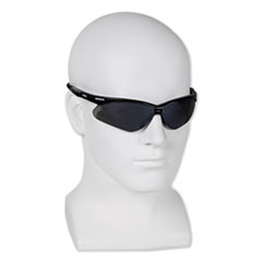 https://content.oppictures.com/Master_Images/Master_Variants/Variant_240/630845.JPG